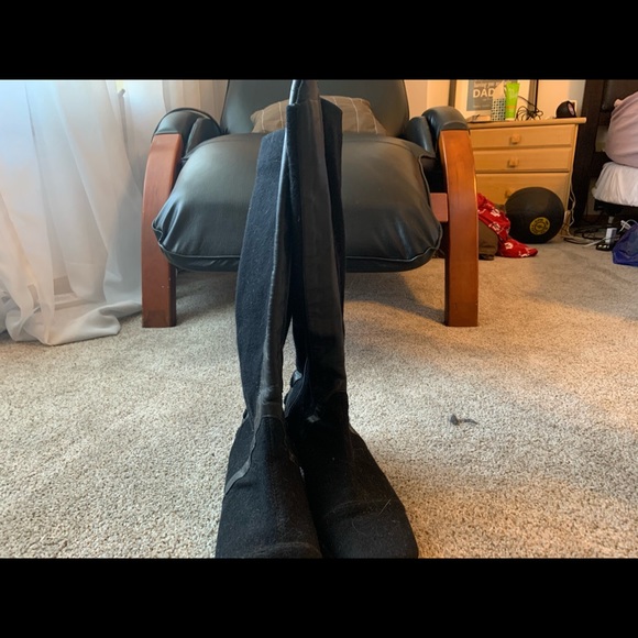 Shoes - Picture 3 of 5